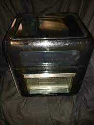 Place half of the potato wedges in the cooking basket with the skin side facing down. Farberware Air Fryer Oven 6 Qt Air Fryer