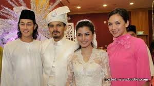 Check spelling or type a new query. Diana Danielle Farid Kamil Bertunang Sensasi Selebriti