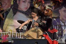 เซียงเซียง พรสรวง รวยรื่น เพจนี้เป็นเพจที่แฟนคลับตั้งขึ้นนะคะ หวานใจ สาวน้อยร้อยล้านวิว à¹€à¸‹ à¸¢à¸‡à¹€à¸‹ à¸¢à¸‡ à¹€à¸› à¸™à¸¥à¸¡à¸à¸¥à¸²à¸‡à¸„à¸­à¸™à¹€à¸ª à¸£ à¸• à¸•à¸‡à¸•à¸‡ à¹à¸«à¸§à¸à¸—à¸²à¸‡à¹€à¸‚ à¸²à¸Š à¸§à¸¢
