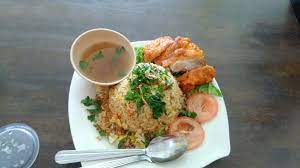 Resipi asli dari peniaga nasi ayam berempah sendiri. De Ady Cafe Nasi Goreng Ayam Berempah Special De Ady Cafe Facebook