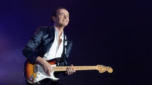 Dodi battaglia è stato cantante e chitarrista dei pooh, uno dei gruppi più importanti e popolari. Dodi Battaglia Chi Sono I Quattro Figli Avuti Da Tre Donne Diverse