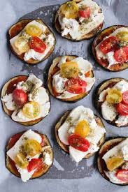 Pizza D Aubergine Tomate Et Mozzarella Aime Mange Recette Recettes De Cuisine Cuisine Mozzarella