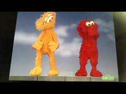 One of the photos shows elmo in a standing position with a white background, that led me to. Sesame Street Zoe Says 02 Youtube