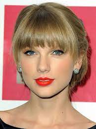 The Best And Worst Bangs For Oval Faces Oval Face Bangs Taylor Swift Hair Oval Face Haircuts