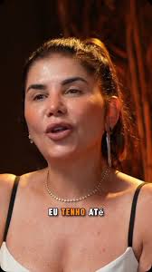 Christiane Alencar- , Uma mulher que inspira:, criativa, inteligente,  comunicativa, linda de se ver! Ela@christiannealencar, Sou fã da Nossa KIKI  ! @elizabeth_zanovello , Nosso bate papo é no YouTube, ...