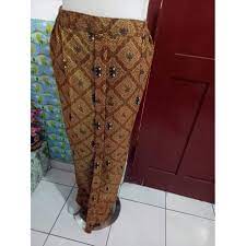 Namun kini memakai kain batik jari. Rok Jarik Wiru Instan Cewek Dewasa Shopee Indonesia