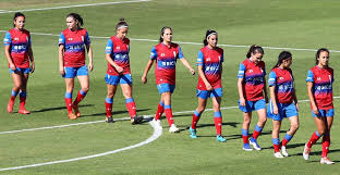13 may 2012 (chile) see more ». Presentan Peticion Para Que Equipo Femenino De U Catolica Juegue En San Carlos De Apoquindo Futbol Biobiochile