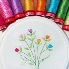 Love This Embroidery Using Aurifil 12wt Thread By Deann Black The Pattern Is From Her Scottish Garde Brazilian Embroidery Garden Embroidery Embroidery Designs