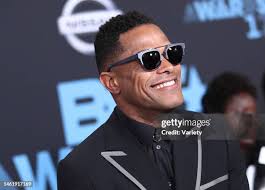 300 Maxwell Rivera Photos & High Res Pictures