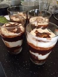 Mascarpone Nutella Speculoos Sucre En Poudre Oeuf Lait Vanille Chocolat En Poudre Tiramisu Nutella Speculoos Tiramisu Recette Nutella