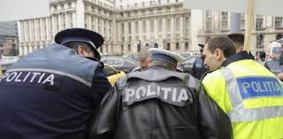 De fapt, de jur împrejur. De Luni Haos In Trafic Si La Ghisee Politistii Vor Refuza Sa Mai Dea Amenzi Si Vor Sabota Activitatea Cu Publicul Pentru Ca Le Au Fost Inghetate Salariile Aktual24