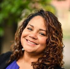 Stacey Thacker's Instagram, Twitter & Facebook