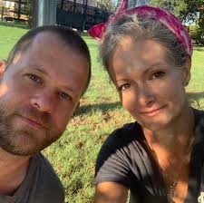 Who can build a barndominium near Trenton, TX?