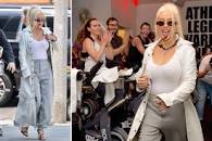 Christina Aguilera shows off incredible weight loss as she surprises  SoulCycle class