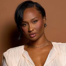 Mireille Enos to Star in Shonda Rhimes Pilot 'The Catch'