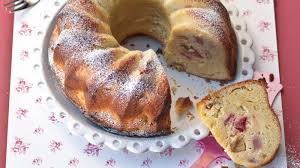 Kouglof A La Rhubarbe Rezept Swissmilk