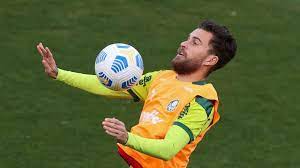 Lucas lima is known for his work on coração de cowboy (2018), the adventures of sheriff kid mclain (2013) and sandy & junior: Palmeiras And Santos Are On Loan From Lucas Lima The Other Half Could Return To Villa