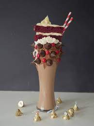 Red Velvet Freakshake Milkshake Recipes Scrumptious Desserts Fancy Desserts