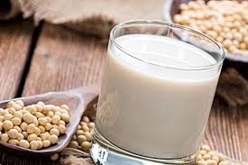 Laptele De Soia Beneficii Proprietati Si Reteta De Bautura De Legume De Soia Nutriție și Dietă 2020