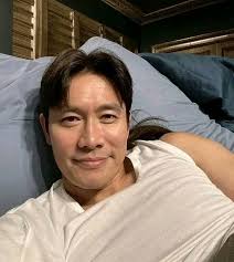 It's a day we share love I'm using this opportunity to thank all my fans  for the love and support you show to me I really appreciate and I pray the  love