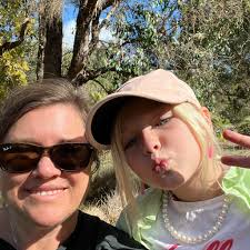 What are some memories of Guy Fawkes Night in Geelong?