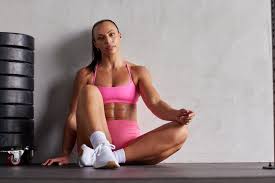 Meet Laura Roberts, Sweat's Lifting Trainer - Sweat