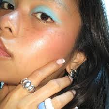 The Spring 2024 Ring Trends Are All About Statement-Making Details