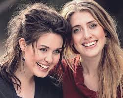 Elizabeth Botkin's Instagram, Twitter & Facebook