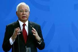 Januari 1997, suruhanjaya perkhidmatan awam malaysia telah mengadaptasi pengurusan elektronik dalam perkhidmatannya apabila sistem pengambilan berkomputer iaitu sistem mengambil sepanjang masa. Intipati Amanat Perdana Menteri Pada Majlis Amanat Perdana Perkhidmatan Awam 2018 Mappa Kali Ke 16