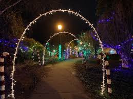 Crystal lake light up the tunnel audio. The Best Christmas Lights In Grand Rapids West Mi For 2020 Grkids Com