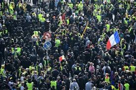 Après 24 samedis de mobilisation des gilets jaunes, les autorités s'apprêtent à faire face à la traditionnelle manifestation de la fête du travail dans un contexte tendu. 1er Mai Des Defiles Dans Toute La France Tensions A Paris Actu