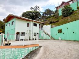 HOTEL APARTAMENTO BELA VISTA - COZINHA E SUÍTE, CAMPOS DO JORDÃO **