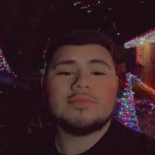 Bryan Farris (@BryanAndrew19)