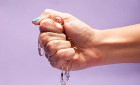 Free Twitter Star Sirvsdaddy caught in action with coconut oil