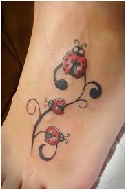 Momma And Her Two Little Ones How Perfect Lady Bug Tattoo Foot Tattoos Tattoos For Daughters