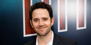 Tootsie to Play Broadway's Marquis Theatre; Dates & Casting Confirmed