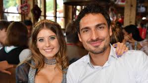 We did not find results for: Hochzeitstag Cathy Hummels Wunscht Sich Von Mats Sieg Gegen Frankreich