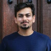 Darshik Mehta's Instagram, Twitter & Facebook