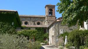 Another 50 people were seen running away from the walmart. San Lorenzo Della Rabatta Perugia Italia Ulasan Perbandingan Harga Peternakan Tripadvisor