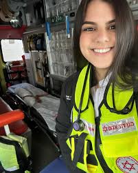 Happy National Women Physicians Day from our tribe of amazing humans!  🥰💪🏼 Everyday these women and countless others break glass ceilings,  cross barriers, push the boundaries of what is expected of us,