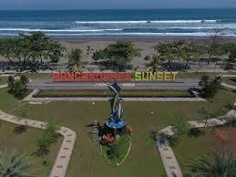 Informasi pangandaran lengkap info hotel pangandaran, penginapan, rumah sewa, tempat wisata, paket wisata pangandaran satu kabupaten terkenal dengan banyak objek wisata primadona. Pangandaran Beach Club Home Facebook