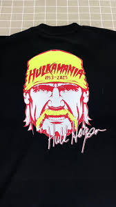 Honoring Hulk Hogan: A Tribute to a Wrestling Legend