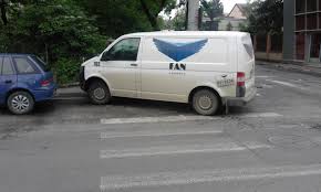 Bine ai venit pe pagina oficială fan courier! Posta Mai RapidÄƒ Ca Fan Courier Firma De Curierat Are Mari Probleme Cu Personalul O NÄƒvodÄƒreancÄƒ A Asteptat 8 Zile SÄƒ I Fie Livrat Un Colet Focuspress Ro