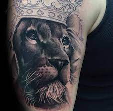 Whoa, this tattoo is crazy realistic and i'm in love with it. 50 Lion With Crown Tattoo Designs For Men Royal Ink Ideas