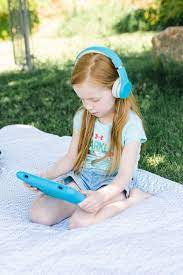 Looking for something fun as a family? The Best Sources For Read Along Books Everyday Reading