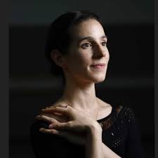 Julia Rowe (@juliarowekim) • Instagram photos and videos