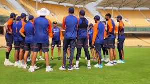 Shahbaz nadeem, ks bharat, abhimanyu easwaran and rahul chahar are among standbys. India Vs England 2021 Hosts Begin Training In Chennai Coach Ravi Shastri Welcomes Squad Cricket News Zee News