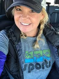 Doris Kinsley's Instagram, Twitter & Facebook