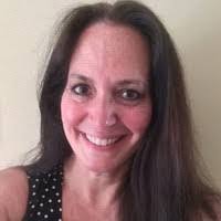 Jenni Snyder's Instagram, Twitter & Facebook