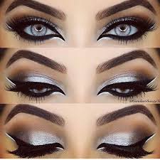 Black And White Double Liner With Silver Shadow Gorgeous Cat Eyemakeup Stylexpert Maquillage Yeux Idee Maquillage Maquillage Saint Valentin